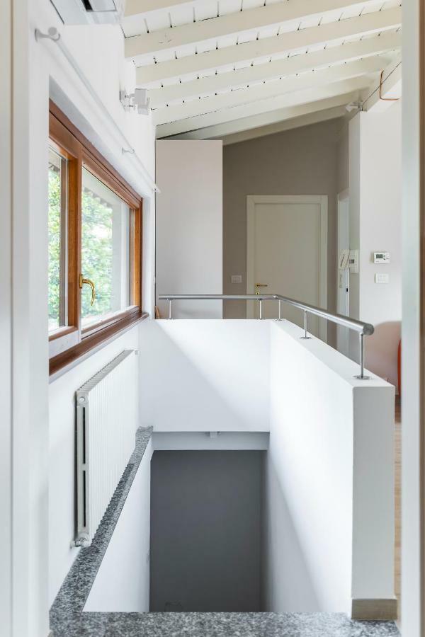 Appartement Mansarda I Cipressi à Lenno Extérieur photo